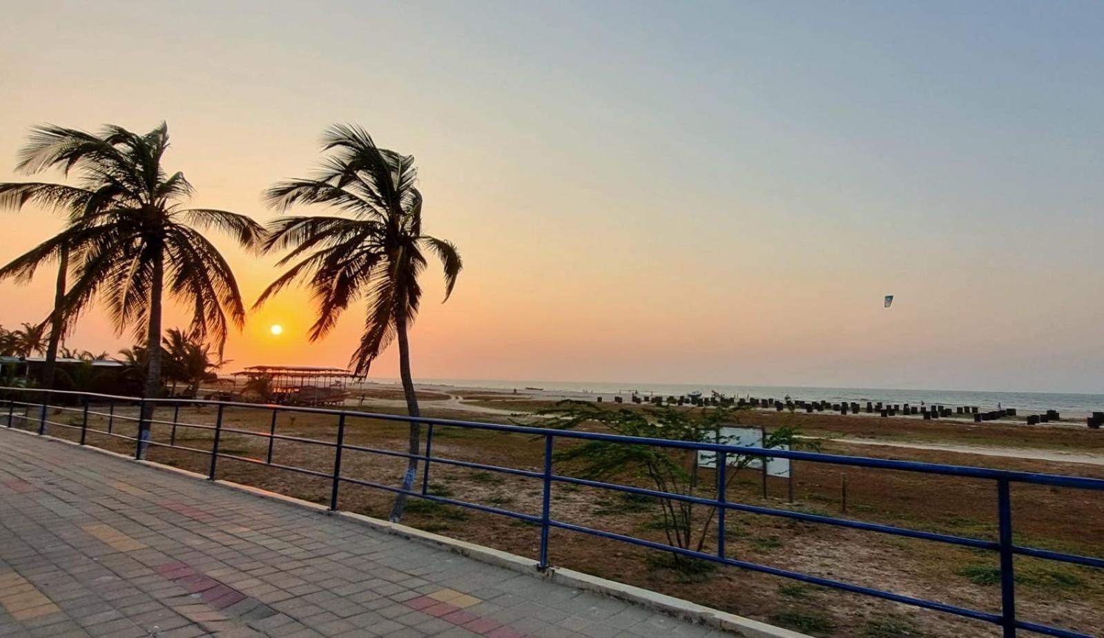 Luna Nueva Casa De Huespedes Ríohacha المظهر الخارجي الصورة